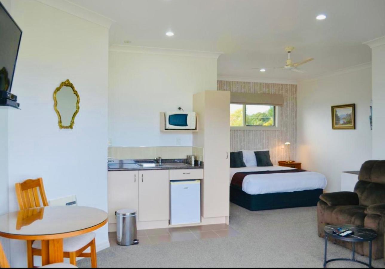 Austin Heights - Kaikoura Bed & Breakfast エクステリア 写真